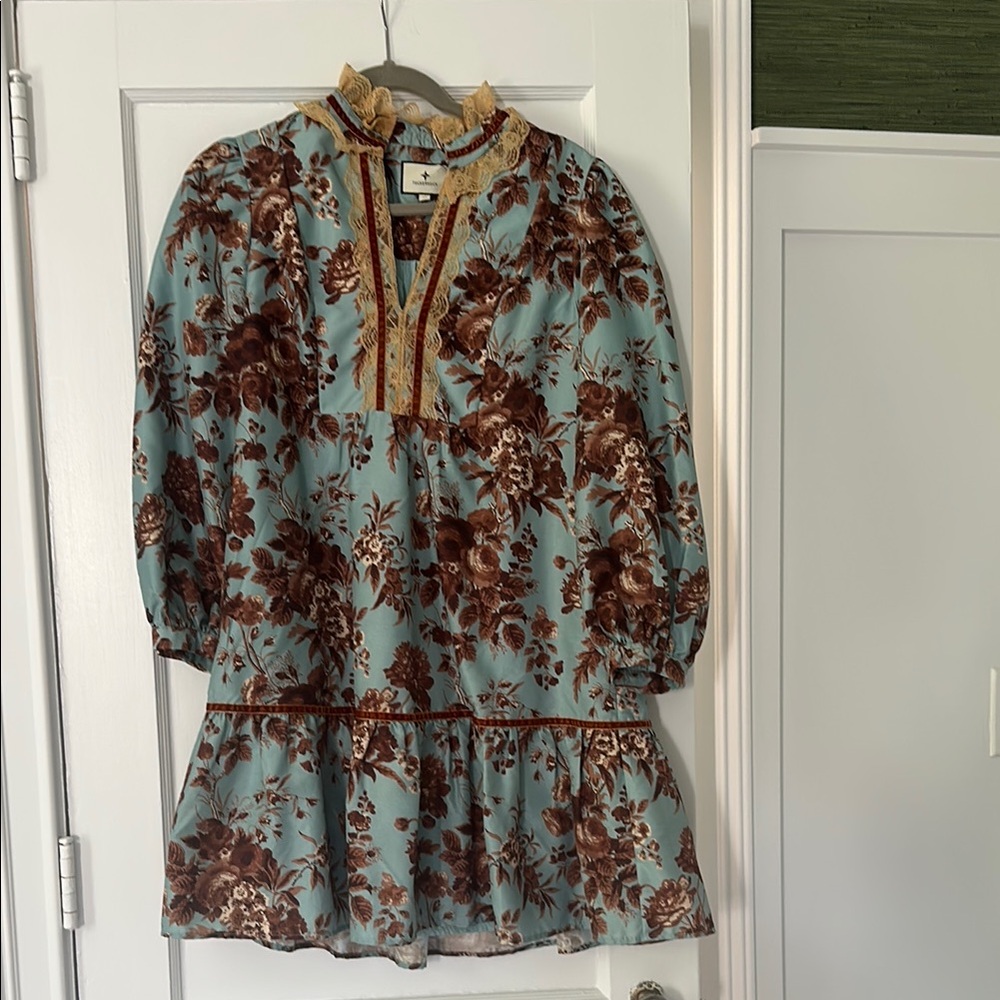 Tuckernuck Robins Egg Blue Dress with Velvet and Lace accents - size M